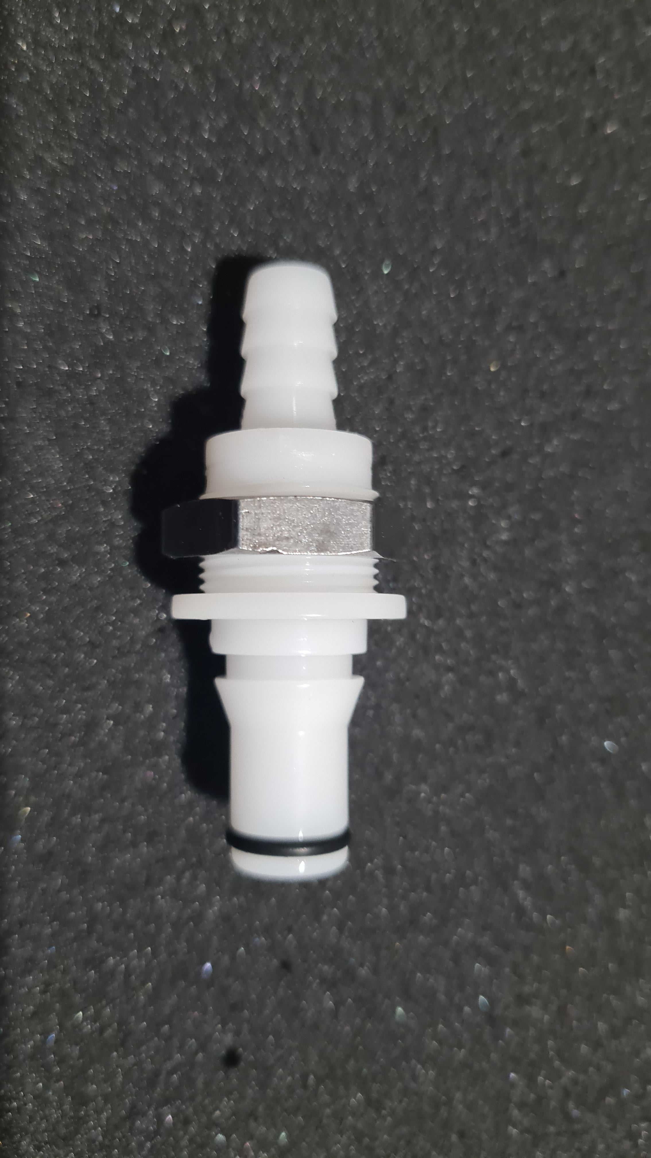 Individual drink and coolsuit dry break fittings.